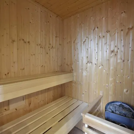 Vakantiehuis Komfortables In Mit Sauna